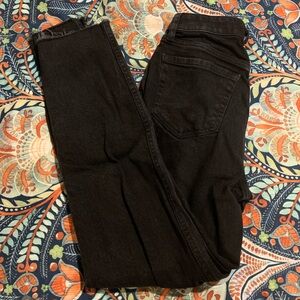 Hollister Ultra High Rise Mom Jeans